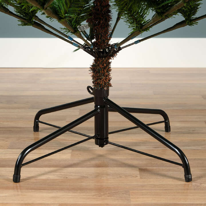 EVERLANDS Künstlicher Weihnachtsbaum Allison Kiefer mit Lichterkette